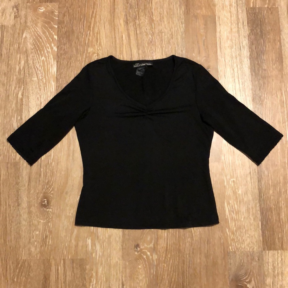No Boundaries 3/4 Length Sleeve